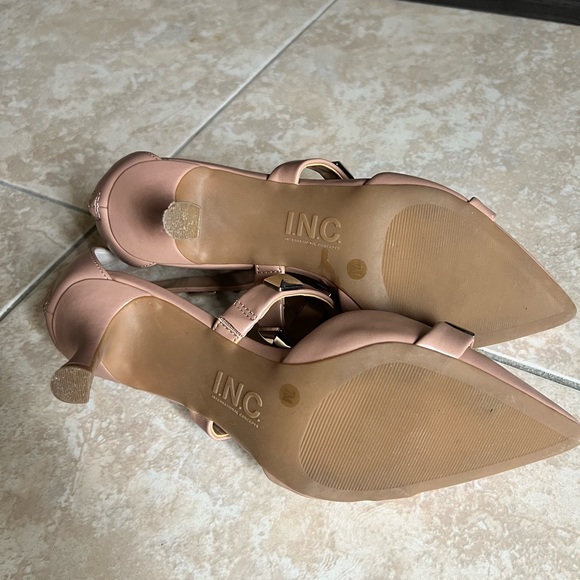 INC International ConceptsWomen's Gilana Studded Dress Sandals in Tan/Camel - Picture 5 of 5